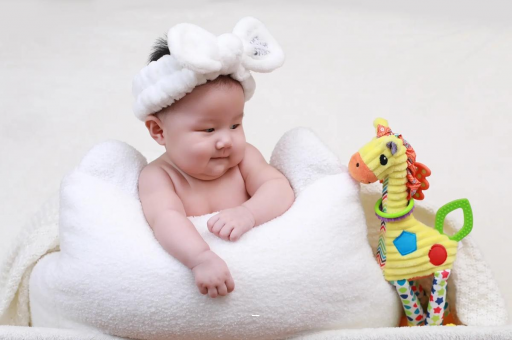 四川宝宝几个月翻身